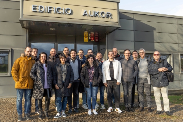 Engineering Staff Aukor